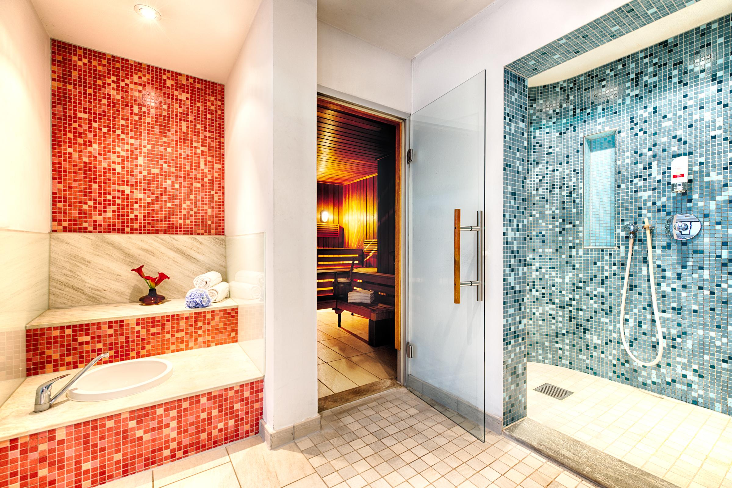 Hotel Leonardo Hotel&residenz 4*